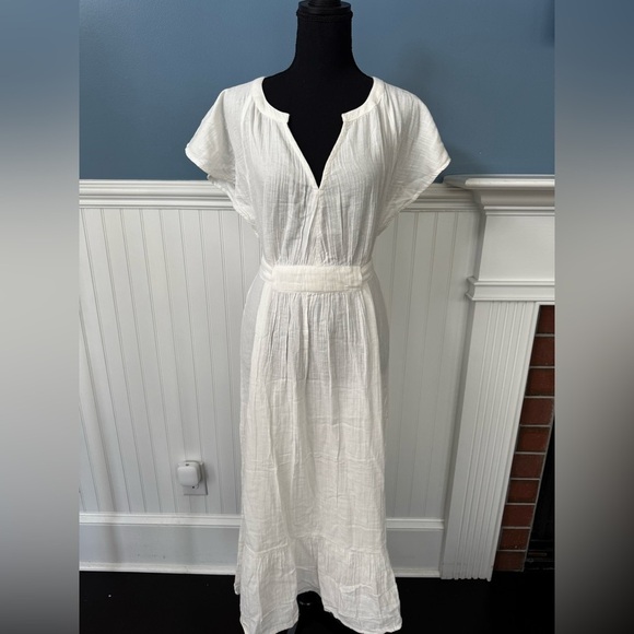 Shore Dresses & Skirts - NWT Beautiful Shore 100% Cotton White Maxi Dress ~ Medium 🐚
